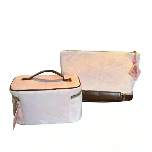 Juicy Couture Cosmetic Makeup Travel Bag Bundle Pink Velour NWT - Picture 3 of 7
